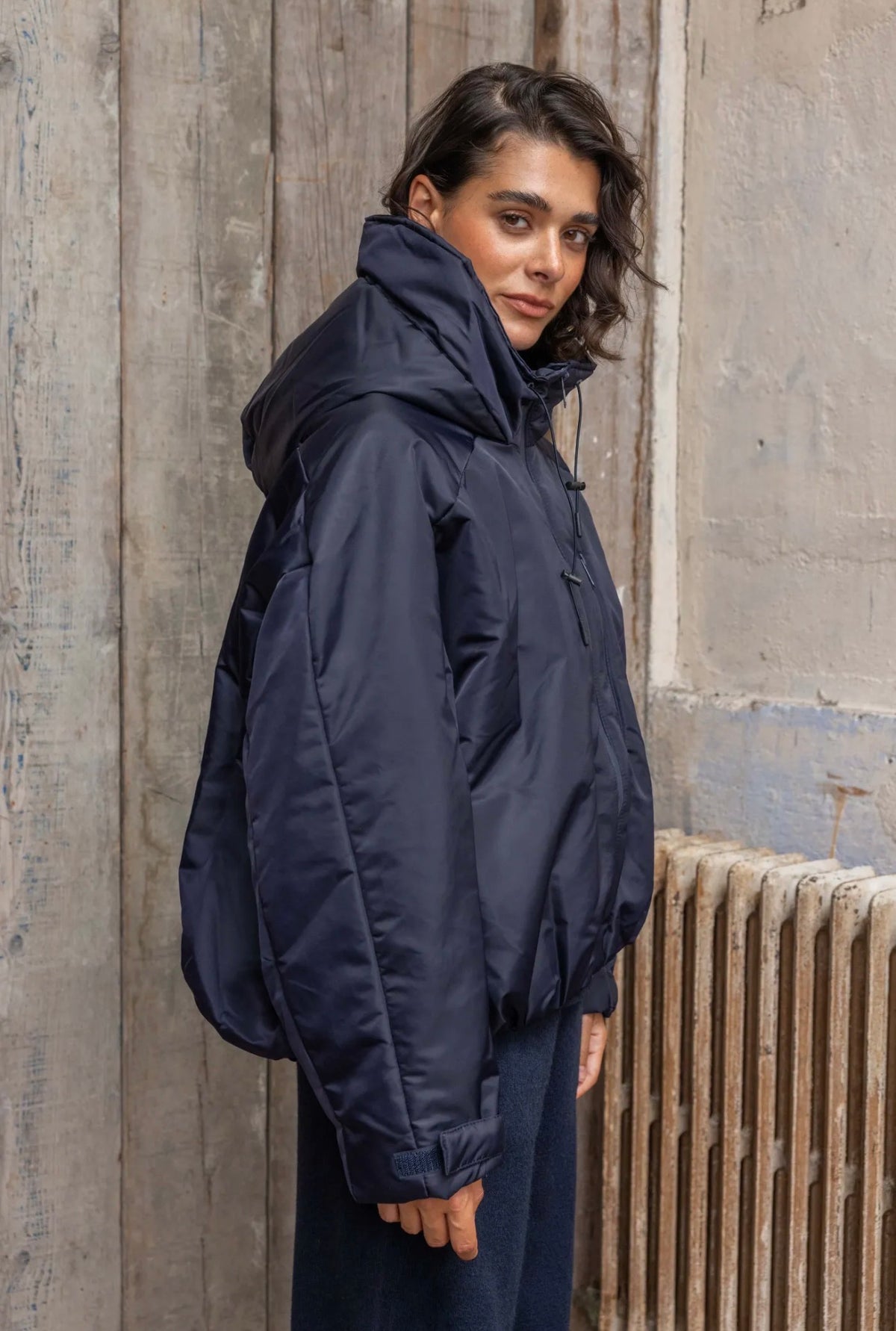 Trendy Puffer Jacket – Navy & Chocolate 🤎💙 (enkel nog in T2)